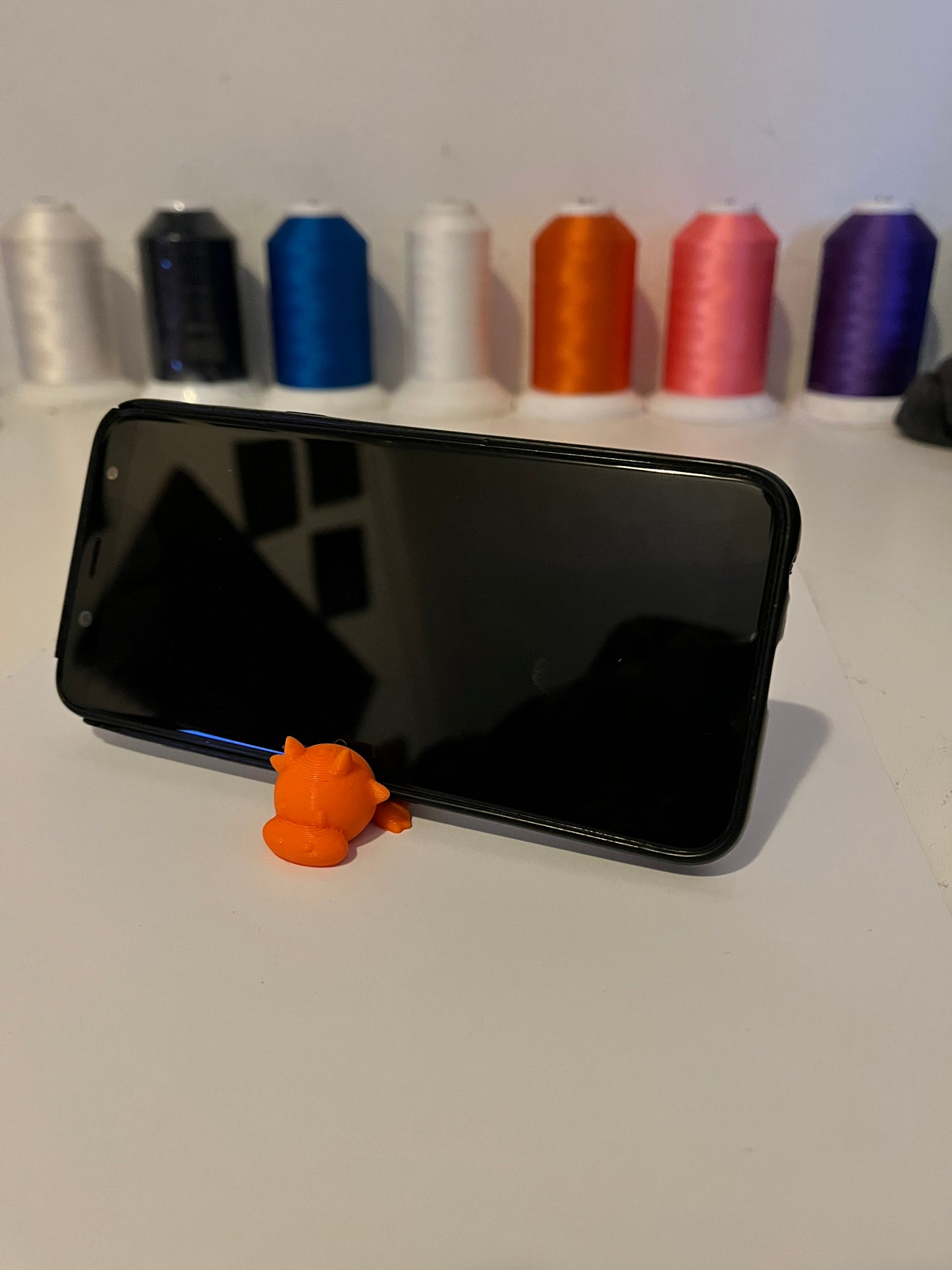 Telefontartós Boci kulcstartó